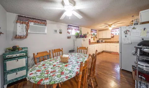 Dining - 6601 County Line Rd, Graff, MO 65660 photo 1 of 2