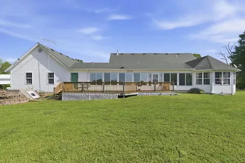 156 State Hwy Pp, Tunas, MO 65764