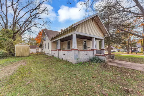Other - 314 Jasper St, Aurora, MO 65605 photo 1 of 9