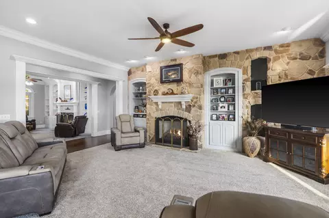 Living - 229 Grand Pointe, Branson, MO 65616 photo 2 of 2