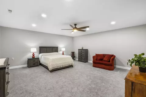 Bedroom - 229 Grand Pointe, Branson, MO 65616 photo 9 of 9
