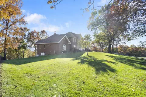 Exterior - 229 Grand Pointe, Branson, MO 65616 photo 4 of 11