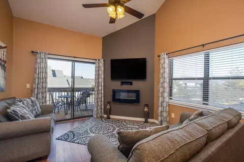 147 Grandview Dr #4, Branson, MO 65616 photo 4