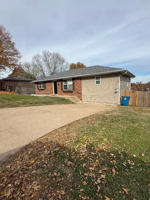 1107 Becky Ln, Ozark, MO 65721 photo 2