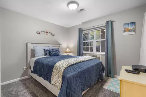 Bedroom - 505 Valley View Dr #201, Branson, MO 65616 photo 1 of 8