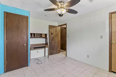 Bedroom - 278 Daisy Ln, Lampe, MO 65681 photo 7 of 8