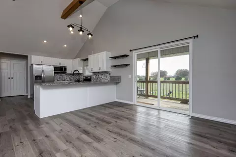 832 Mt Carmel Rd, Clever, MO 65631 photo 14