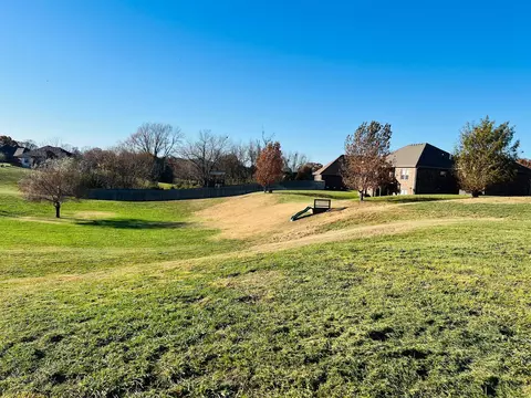000 N Gregory Dr, Nixa, MO 65714 photo 2