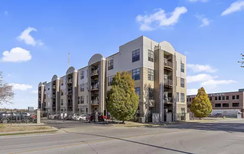 623 W Walnut St #407, Springfield, MO 65806 photo 27