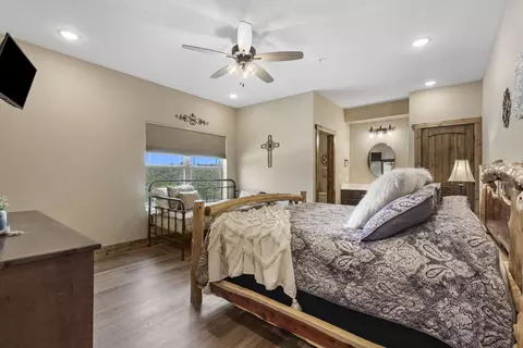 Bedroom - 85 David Shawn Dr, Indian Point, MO 65616 photo 1 of 15