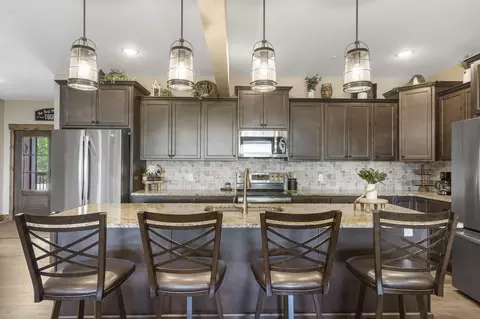 Kitchen - 85 David Shawn Dr, Indian Point, MO 65616 photo 2 of 3