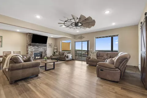 Living - 85 David Shawn Dr, Indian Point, MO 65616 photo 2 of 7