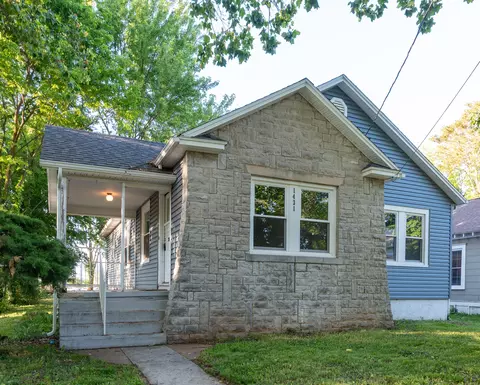 Exterior - 217 S Pickwick Ave, Springfield, MO 65802 photo 3 of 10