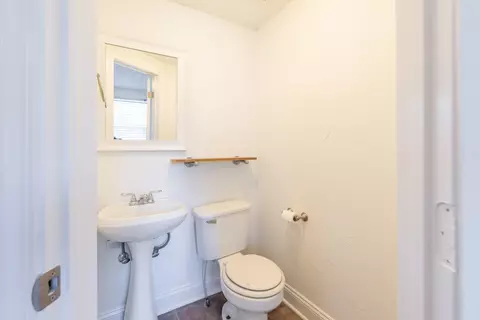 Bath - 217 S Pickwick Ave, Springfield, MO 65802 photo 3 of 6