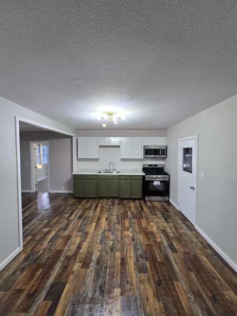 616 Euclid Ave, Monett, MO 65708 photo 4