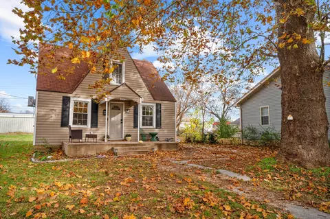 Exterior - 2323 W Walnut St, Springfield, MO 65806 photo 6 of 6