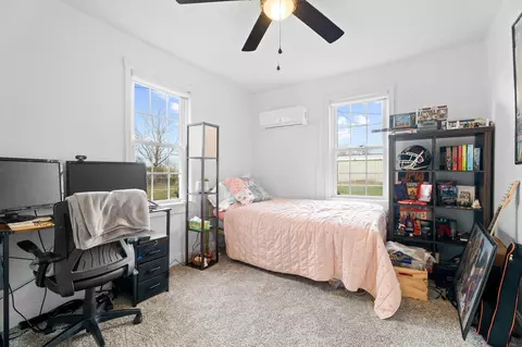 Bedroom - 2323 W Walnut St, Springfield, MO 65806 photo 1 of 3