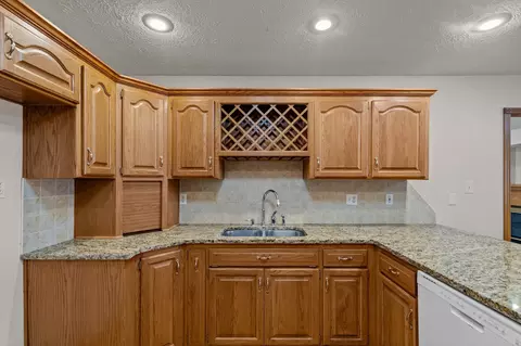 703 E Piney Rdg, Nixa, MO 65714 photo 11