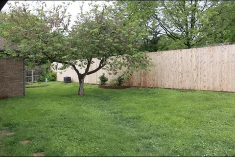 Exterior - 3165 E Topping Cir, Springfield, MO 65804 photo 6 of 6