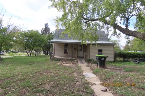 510 S Ohio St, El Dorado Springs, MO 64744