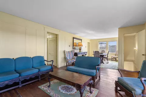 Living - 220 Angels Trl, Branson, MO 65616 photo 2 of 5