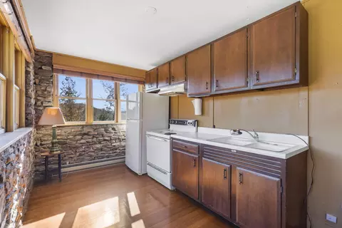 Kitchen - 220 Angels Trl, Branson, MO 65616 photo 3 of 3