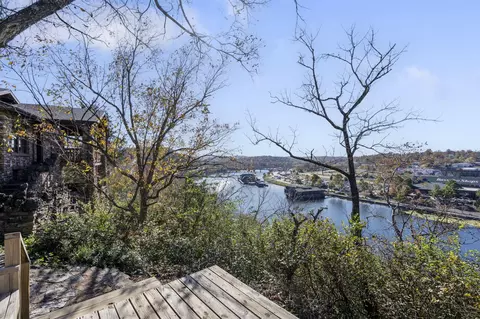 View/Area - 220 Angels Trl, Branson, MO 65616 photo 10 of 21