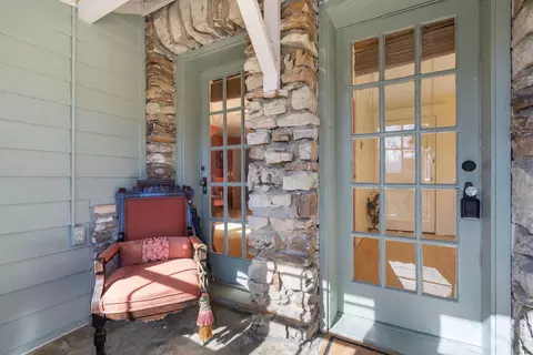 Exterior - 220 Angels Trl, Branson, MO 65616 photo 7 of 16