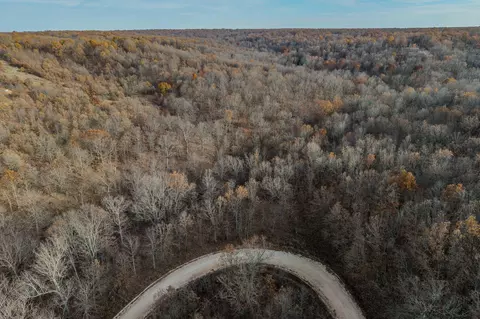 000 Winchester Ct, Tunas, MO 65764 photo 7