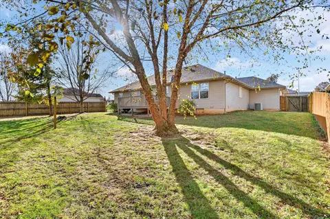 3260 S Brunswick Ave, Springfield, MO 65809 photo 16