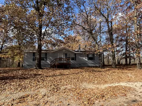 371 Post Oak Rd, Seligman, MO 65745