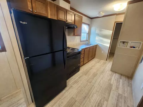 411 W Nelson St, Conway, MO 65632 photo 8
