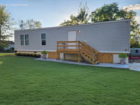411 W Nelson St, Conway, MO 65632 photo 2