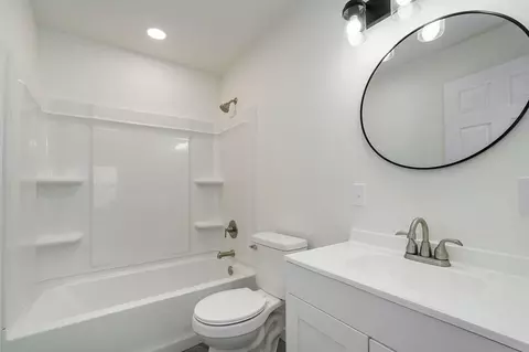 930 Porter Ave, Aurora, MO 65605 photo 22