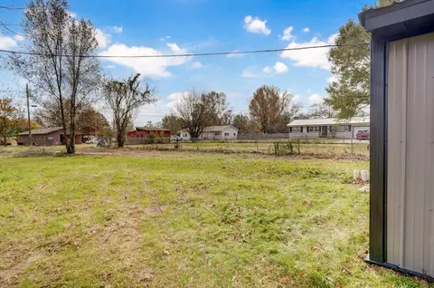 930 Porter Ave, Aurora, MO 65605 photo 25