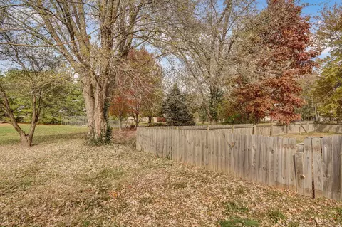 129 N Tanglewood Dr, Ozark, MO 65721 photo 28