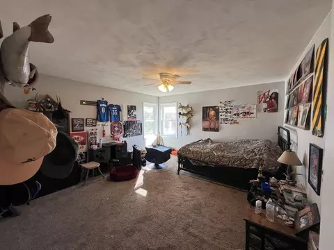 Bedroom - 850 Oo Hwy, Thayer, MO 65791 photo 8 of 9