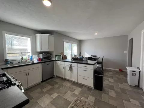 Kitchen - 850 Oo Hwy, Thayer, MO 65791 photo 1 of 5