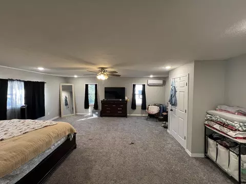 Bedroom - 850 Oo Hwy, Thayer, MO 65791 photo 1 of 9