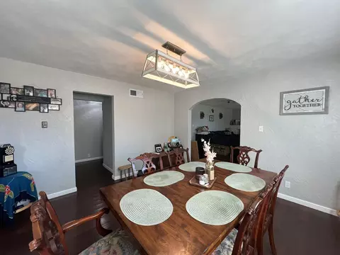 Dining - 850 Oo Hwy, Thayer, MO 65791 photo 4 of 4