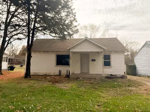 2516 W Elm St, Springfield, MO 65806