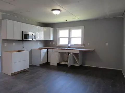 Other - 2114 E Cairo St, Springfield, MO 65802 photo 1 of 4