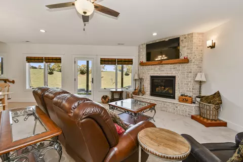 74 Hunters Dr, Galena, MO 65656 photo 32