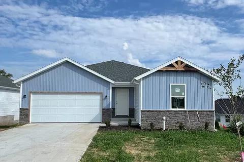 1133 E Habersham St, Republic, MO 65738