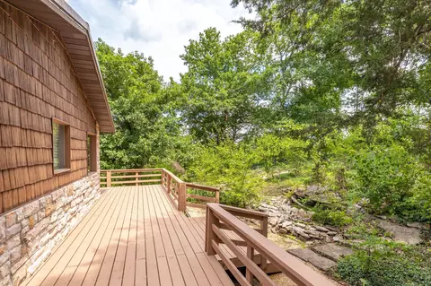 Exterior - 537 Watson Rd, Branson, MO 65616 photo 9 of 20
