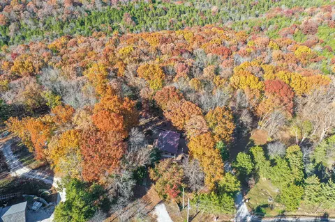 View/Area - 537 Watson Rd, Branson, MO 65616 photo 2 of 8