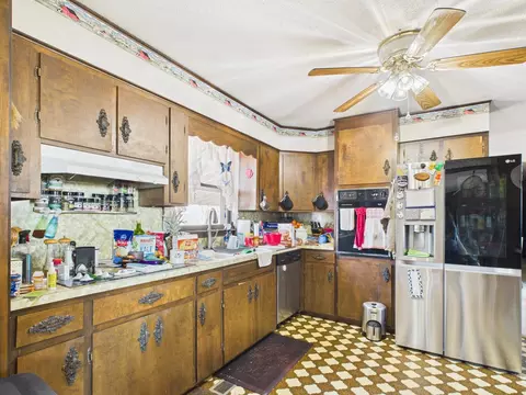 Kitchen - 3079 Highway M, Cabool, MO 65689 photo 1 of 2