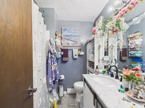 Bath - 3079 Highway M, Cabool, MO 65689 photo 1 of 2