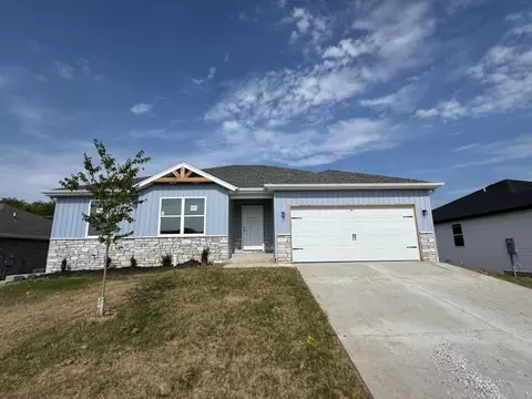 1429 S Barnard Way, Republic, MO 65738