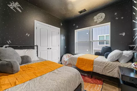 Bedroom - 3016 N Vineyards Ter #5, Branson, MO 65616 photo 6 of 7